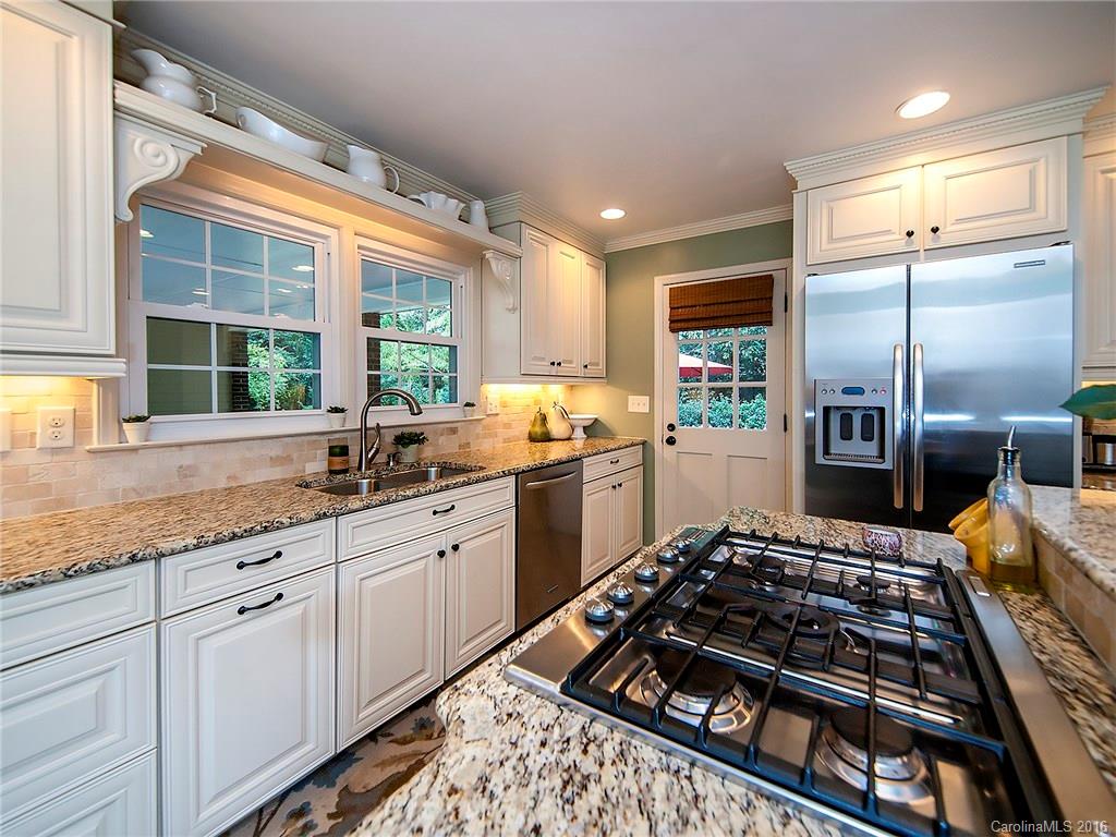 5801 Bellechasse Street Charlotte NC 28210