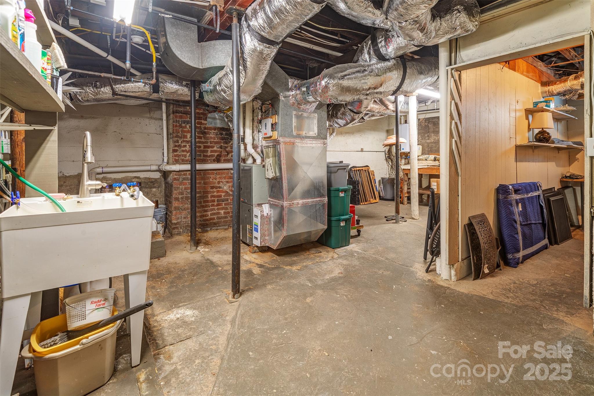 1 Evergreen Lane Asheville NC 28801