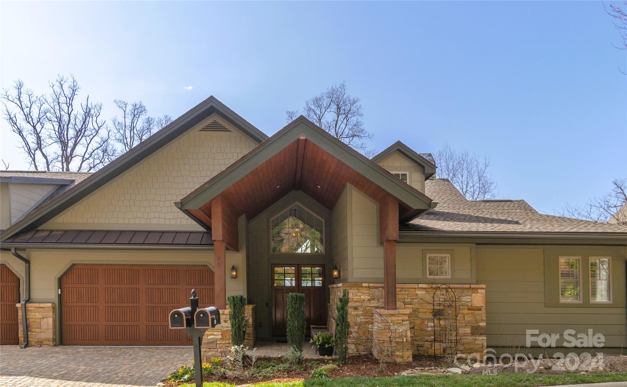 97 Points West Drive Asheville NC 28804
