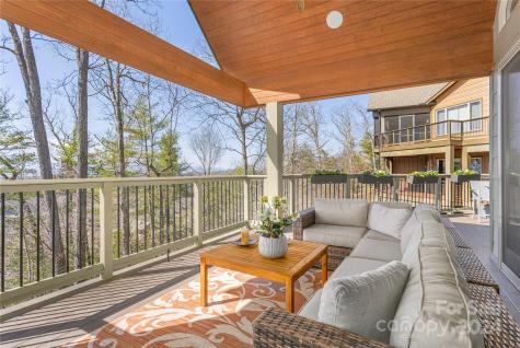 97 Points West Drive Asheville NC 28804