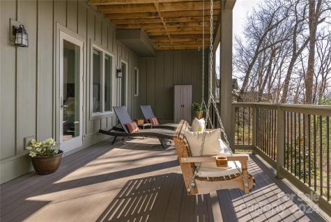 97 Points West Drive Asheville NC 28804