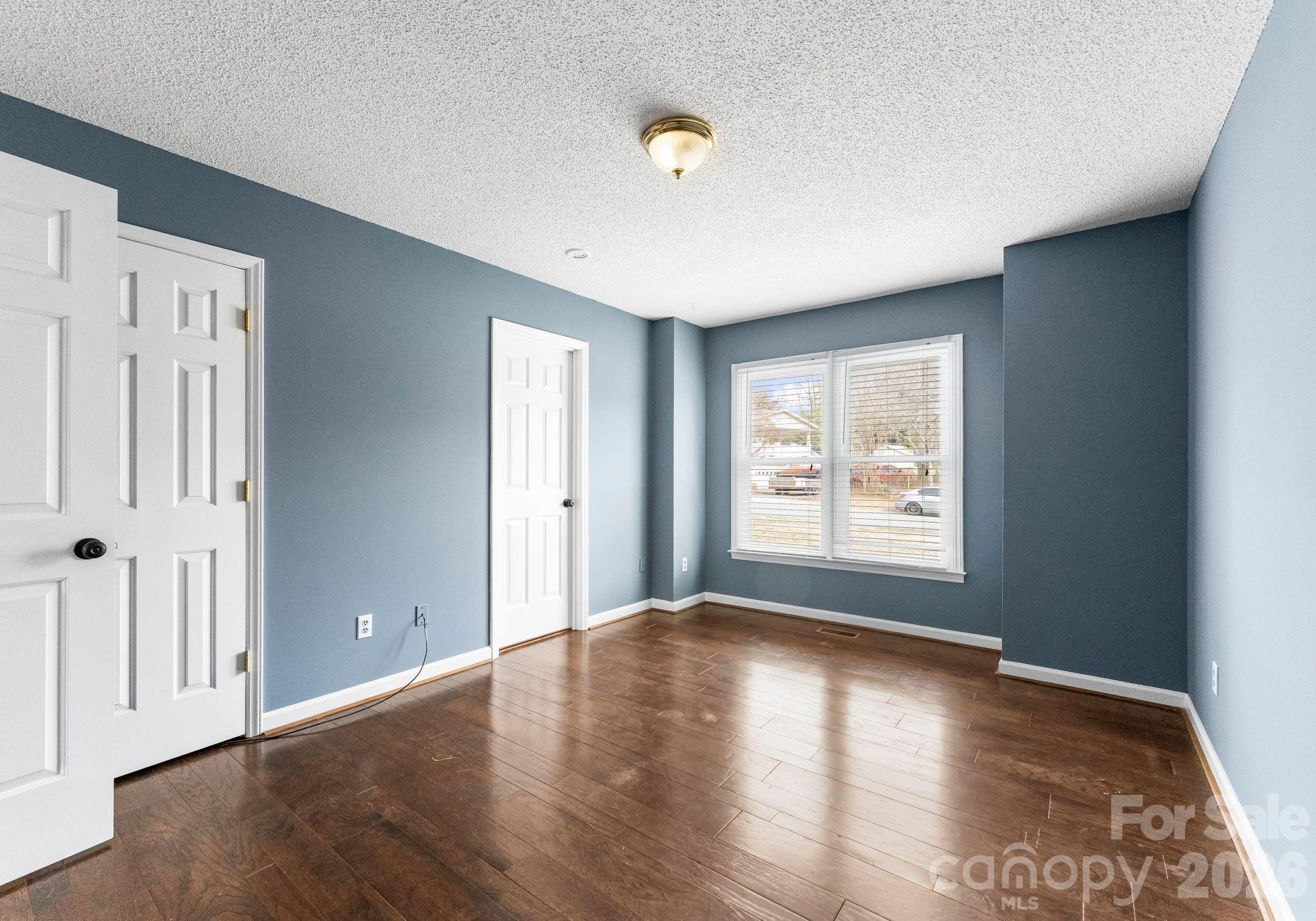22 31st Avenue Court NE Hickory NC 28601