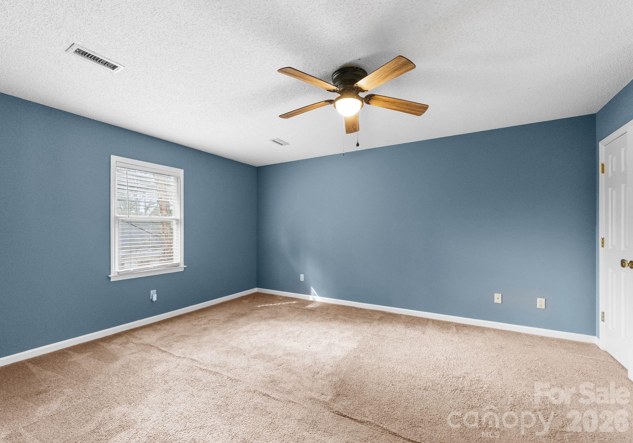 22 31st Avenue Court NE Hickory NC 28601