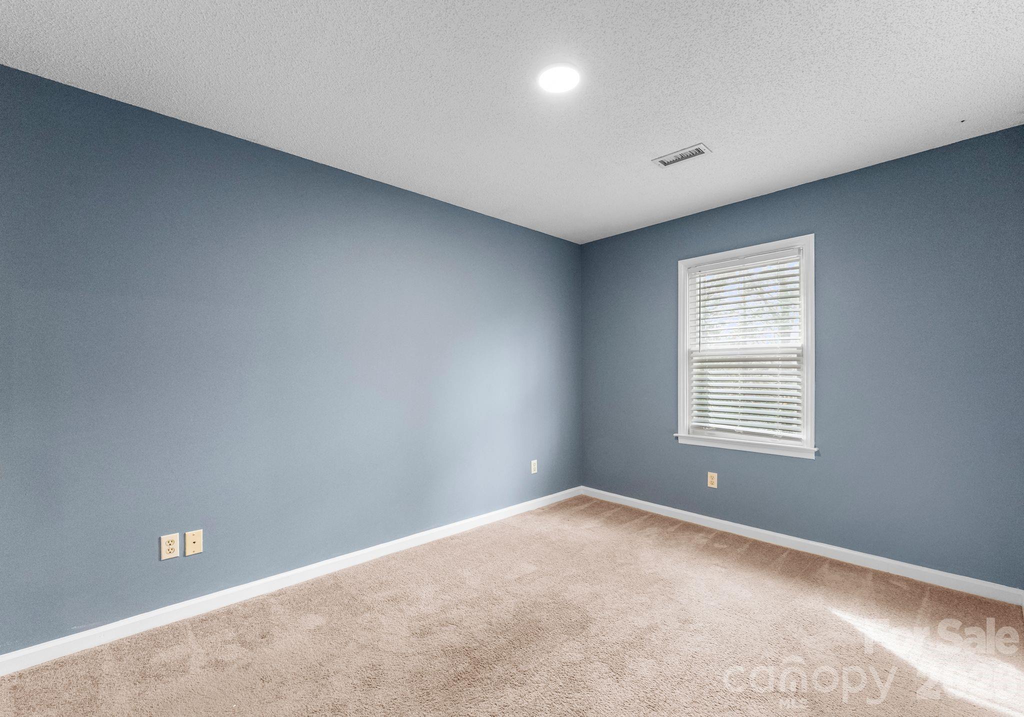 22 31st Avenue Court NE Hickory NC 28601