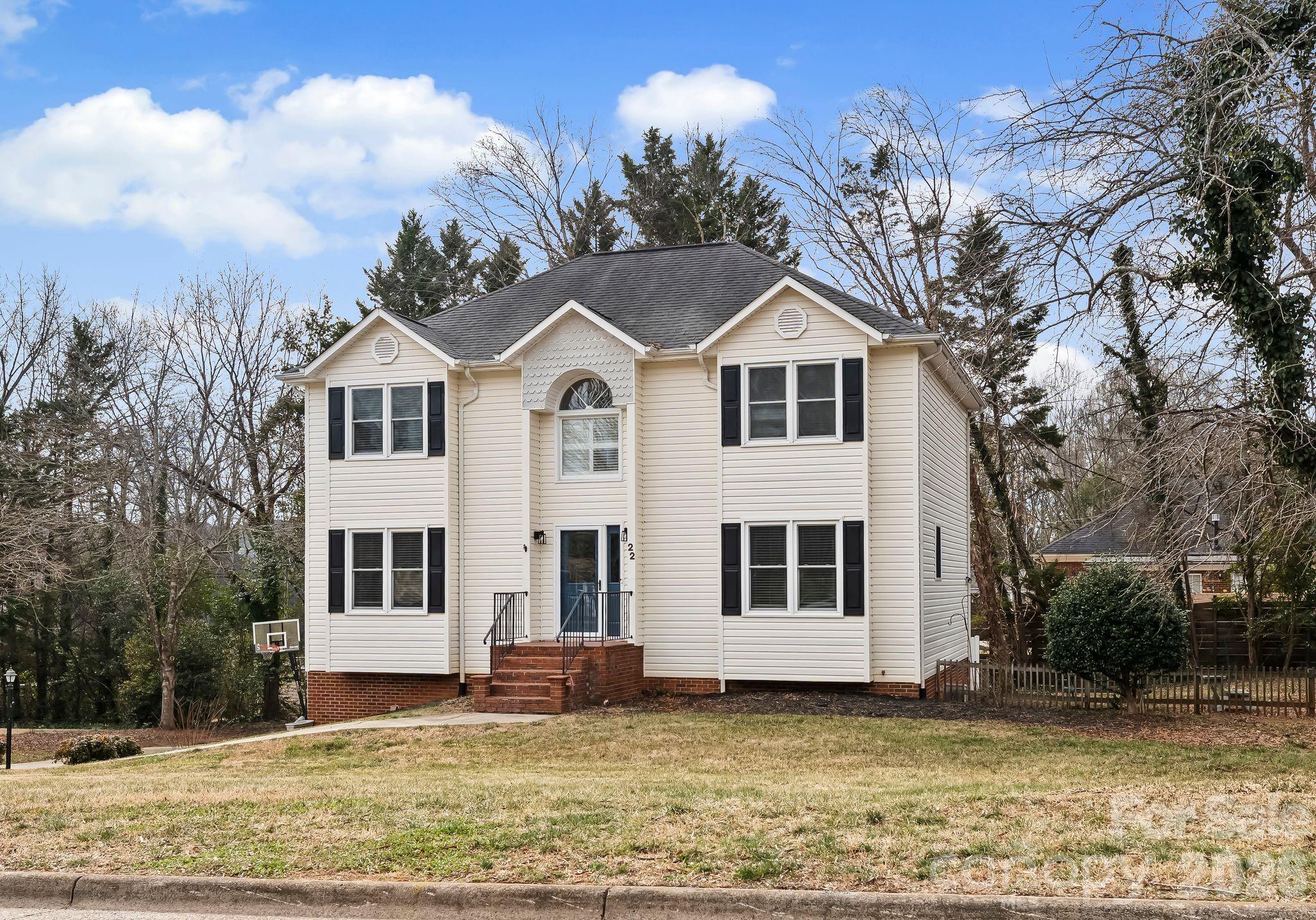 22 31st Avenue Court NE Hickory NC 28601