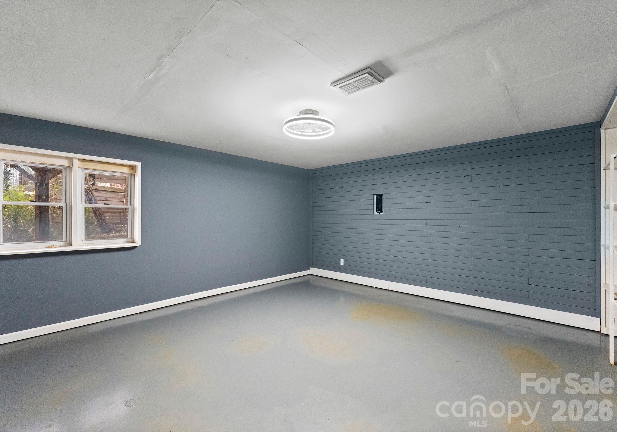 22 31st Avenue Court NE Hickory NC 28601
