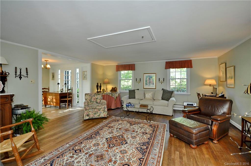 14 Greenwood Road Asheville NC 28803