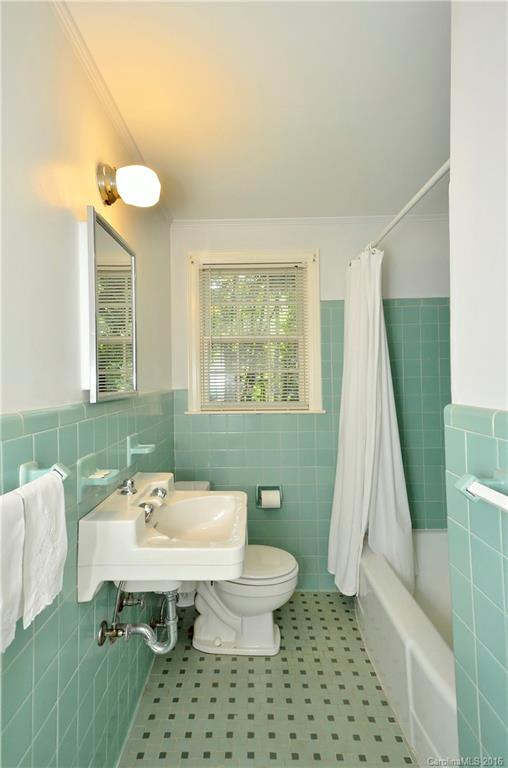 14 Greenwood Road Asheville NC 28803
