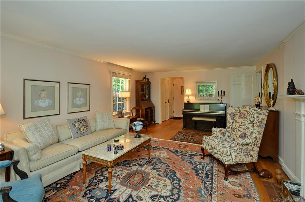 14 Greenwood Road Asheville NC 28803