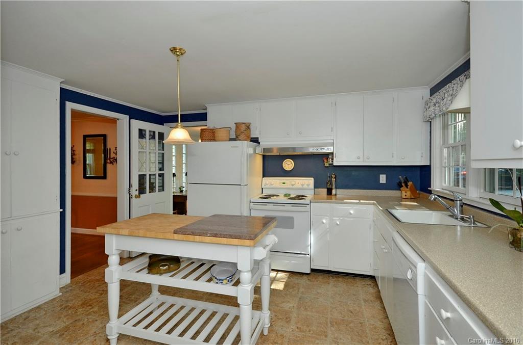14 Greenwood Road Asheville NC 28803