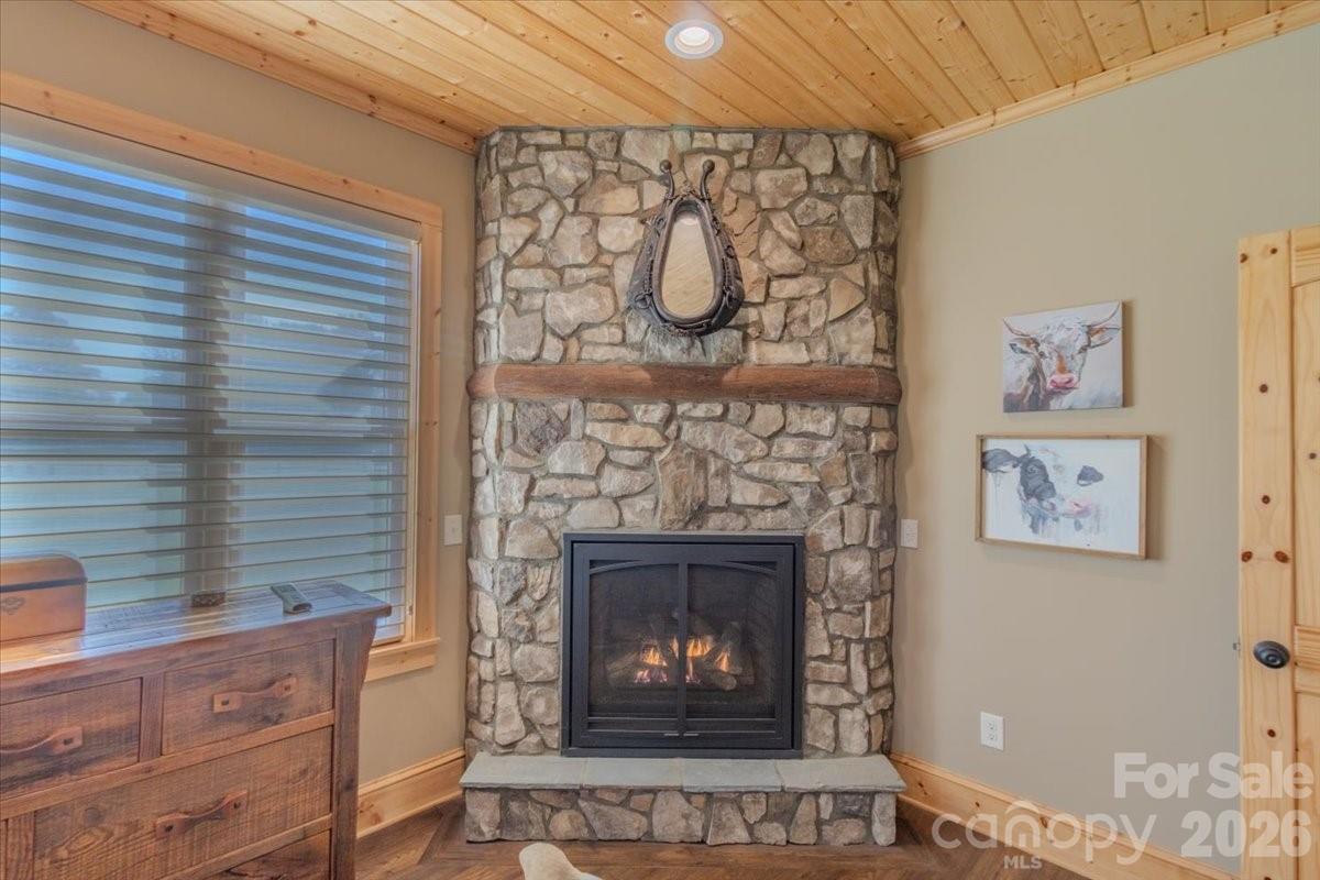 1083 Union Community Road Thurmond NC 28683