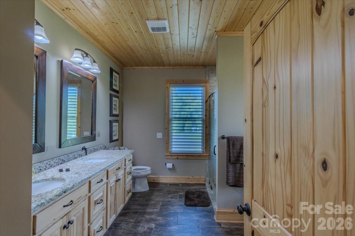 1083 Union Community Road Thurmond NC 28683