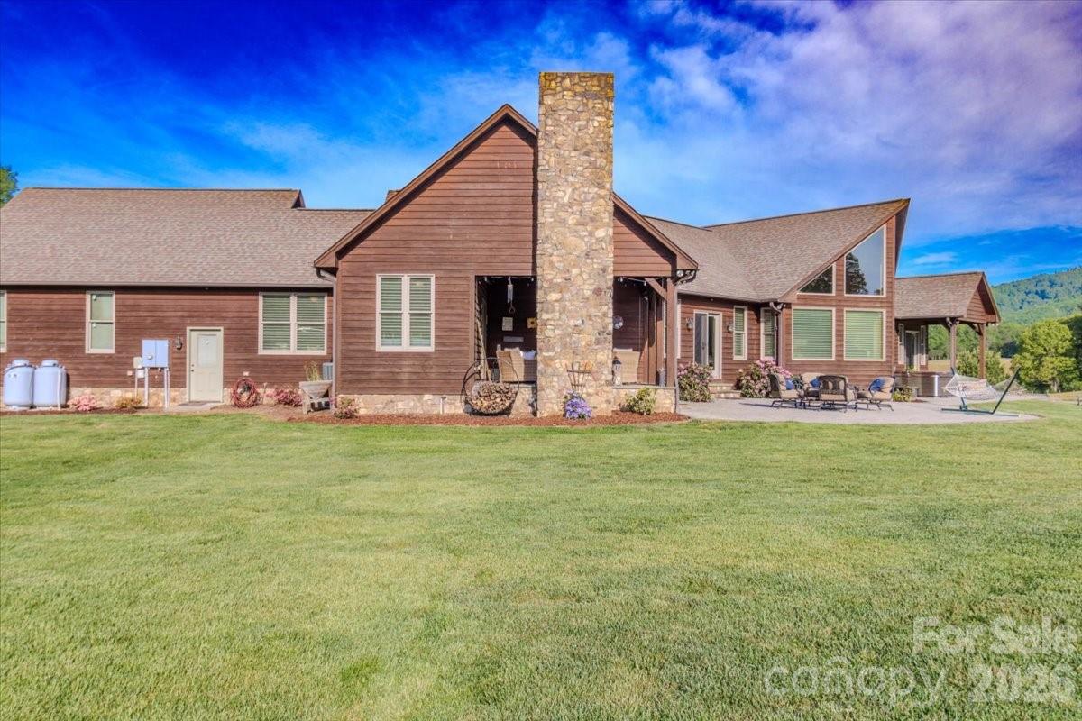 1083 Union Community Road Thurmond NC 28683