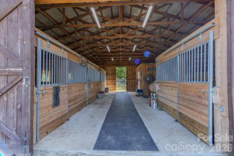 1083 Union Community Road Thurmond NC 28683