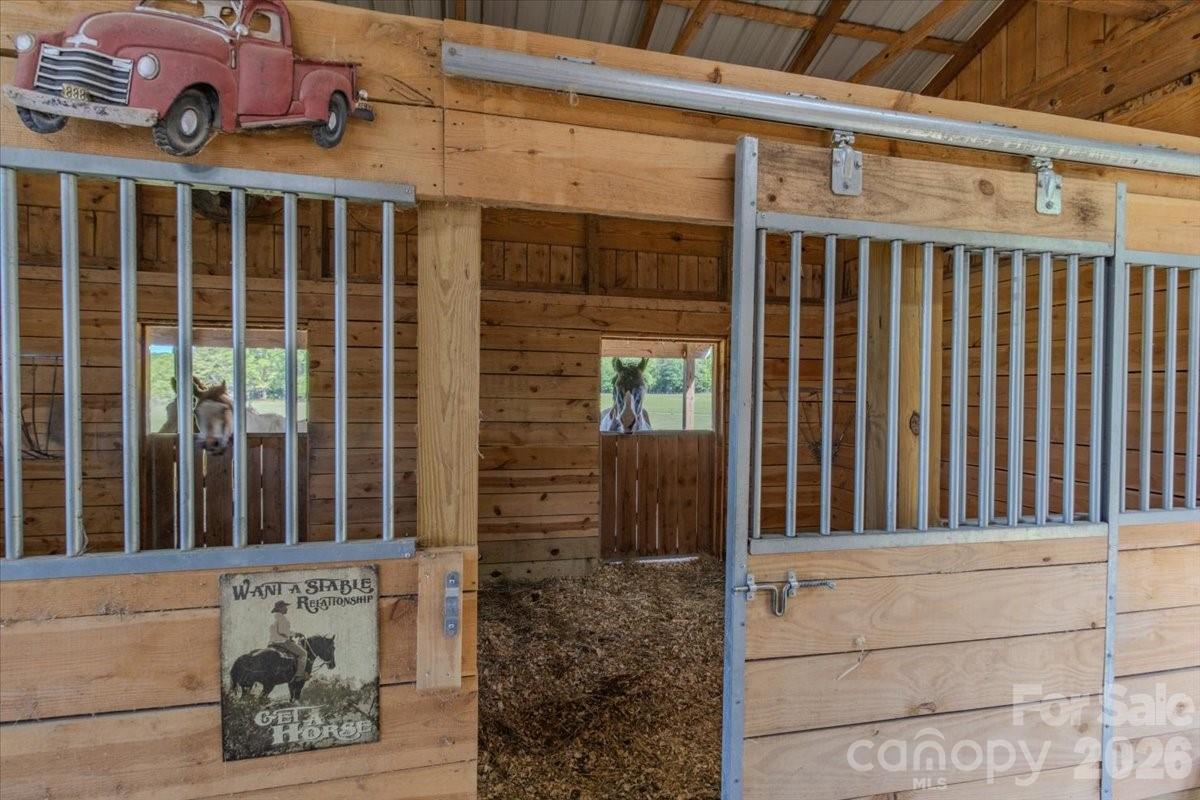 1083 Union Community Road Thurmond NC 28683