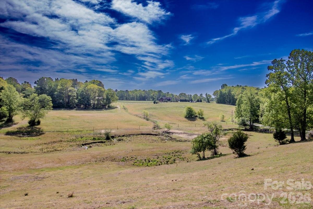 1083 Union Community Road Thurmond NC 28683