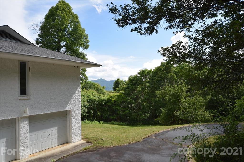 406 Birdie Lane Bakersville NC 28705
