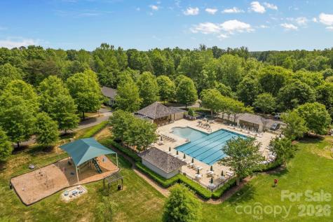 10258 Vanguard Parkway Huntersville NC 28078