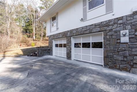 104 Disosway Street Black Mountain NC 28711