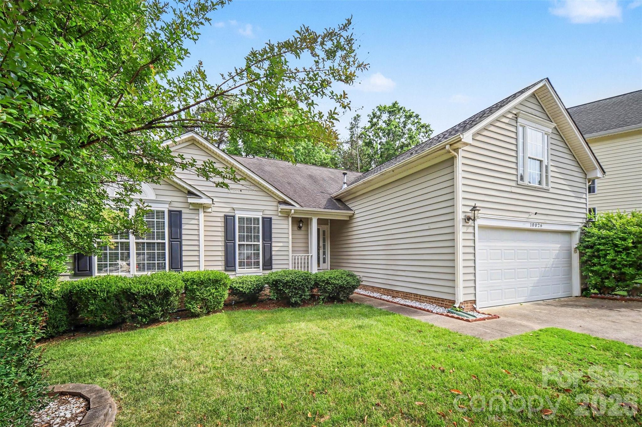 10026 Dauphine Drive Charlotte NC 28216