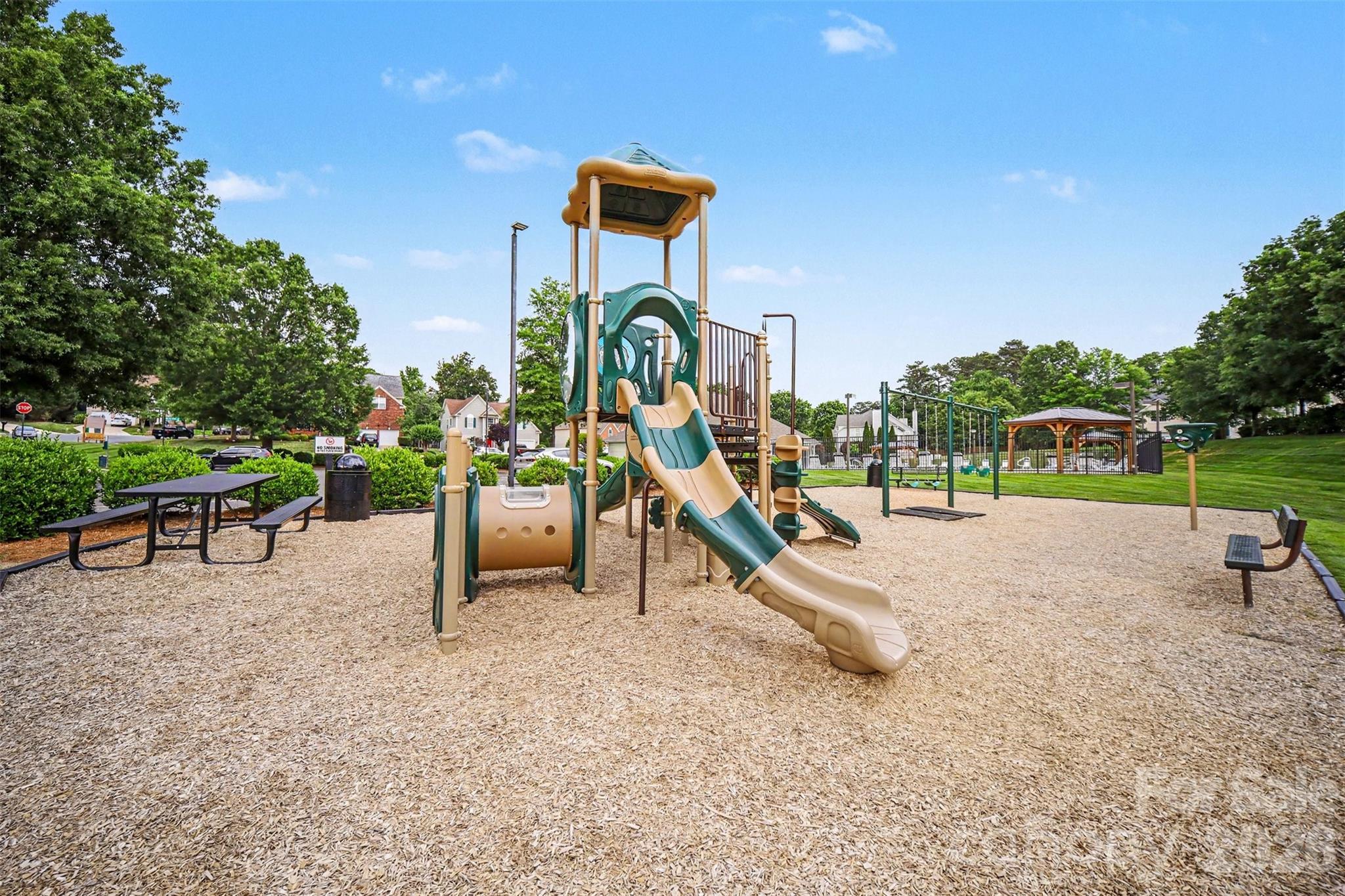 10026 Dauphine Drive Charlotte NC 28216