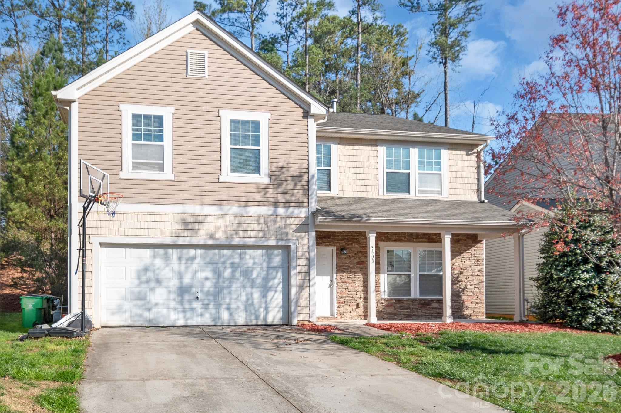 3308 Lemongrass Lane Charlotte NC 28214