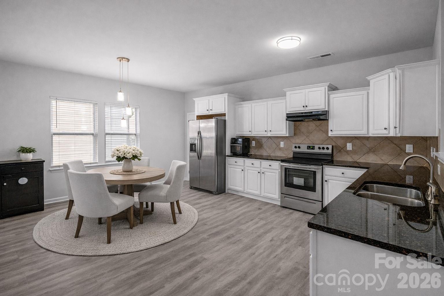 3308 Lemongrass Lane Charlotte NC 28214