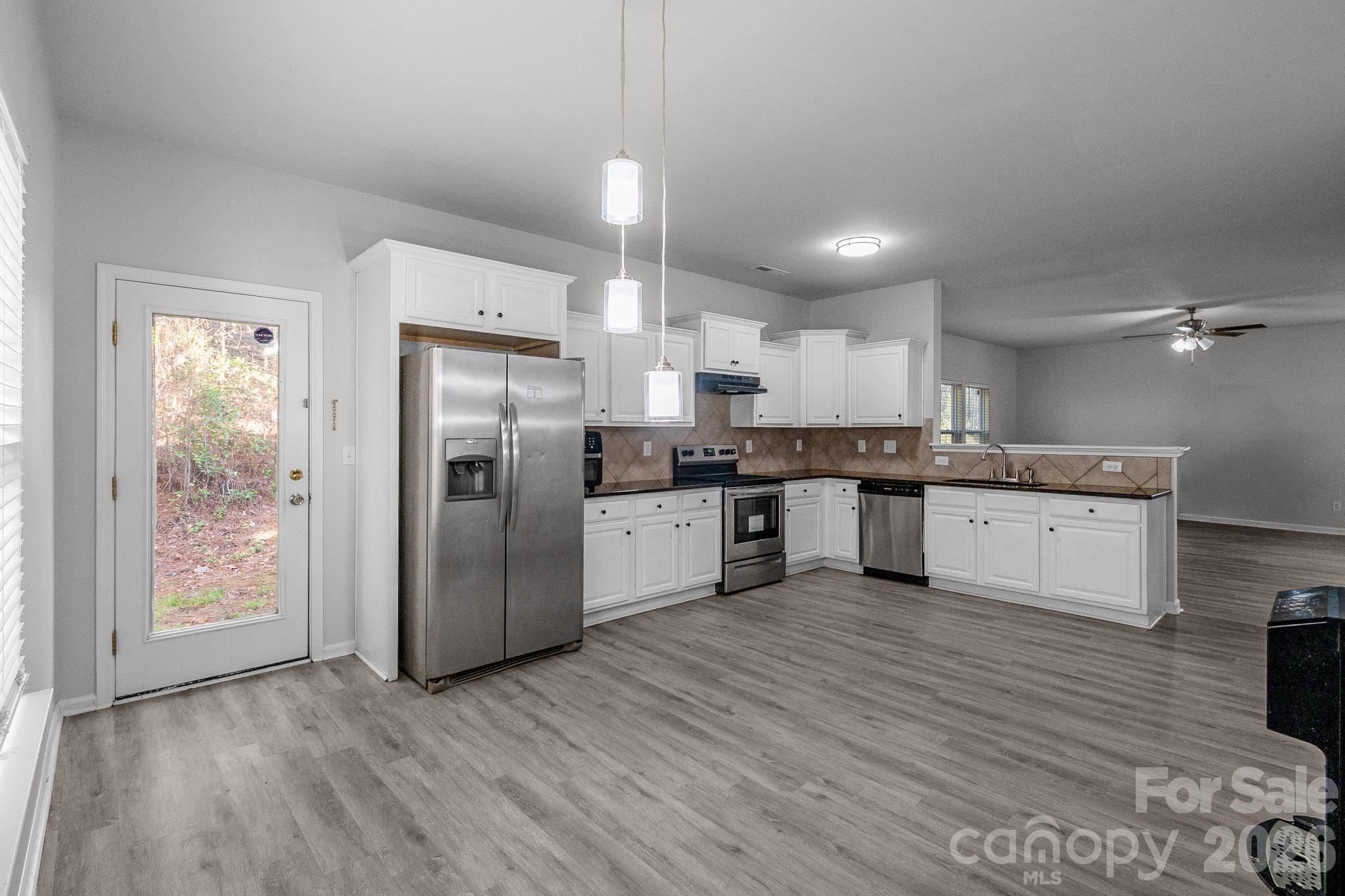 3308 Lemongrass Lane Charlotte NC 28214
