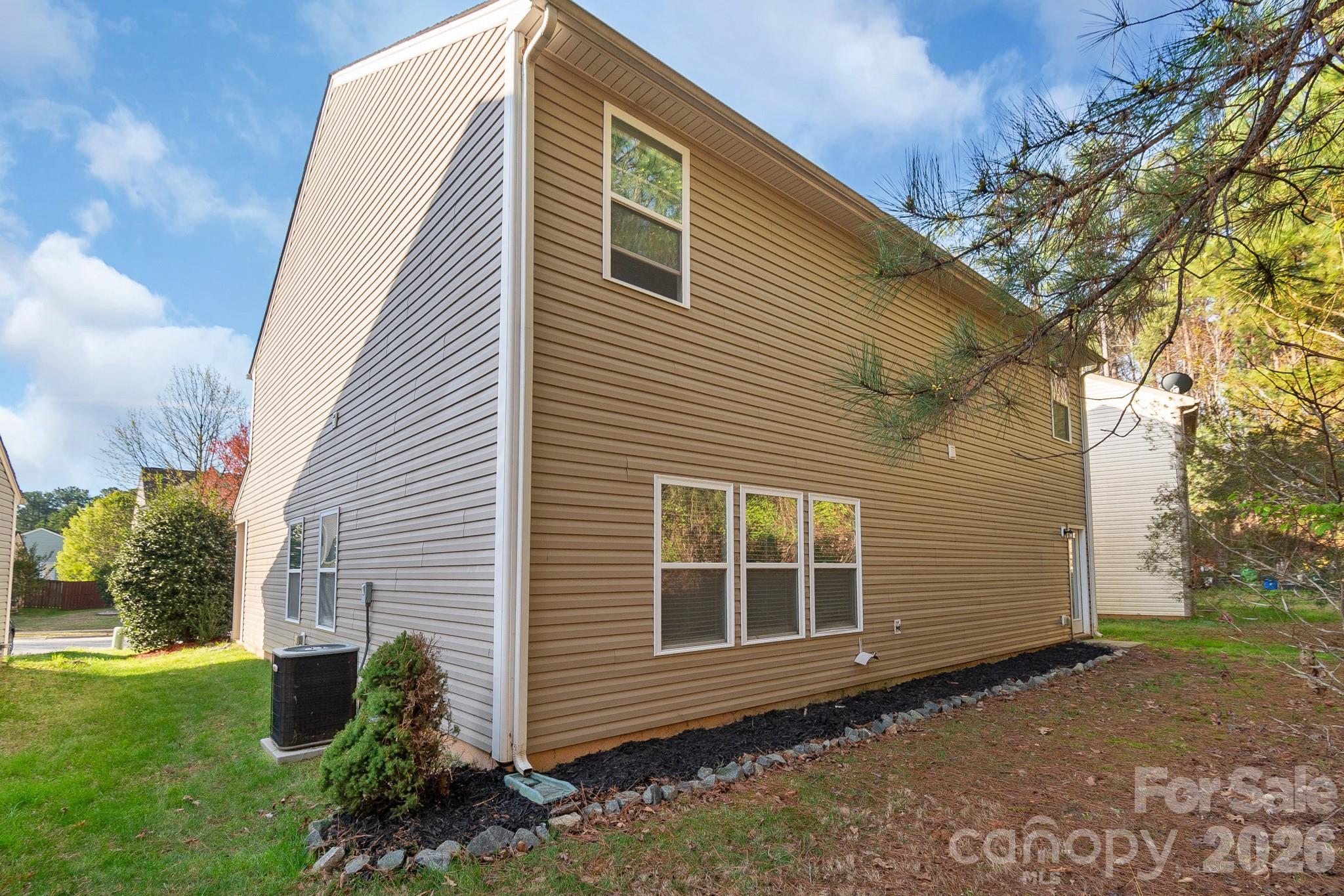 3308 Lemongrass Lane Charlotte NC 28214