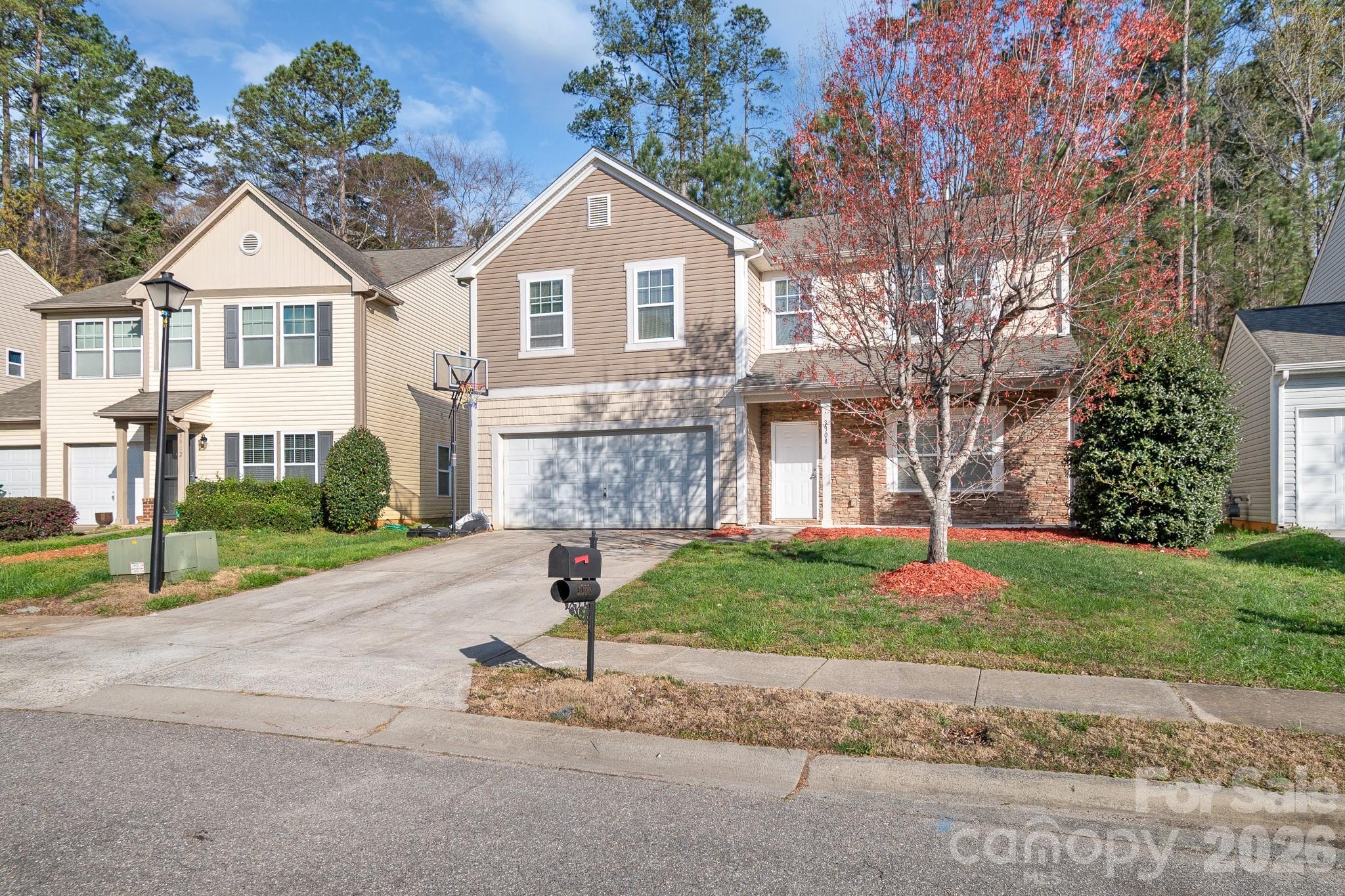 3308 Lemongrass Lane Charlotte NC 28214