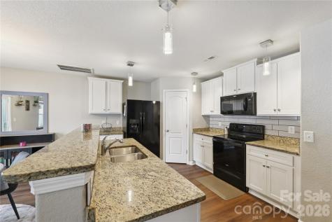 3337 Ellingford Road Charlotte NC 28214