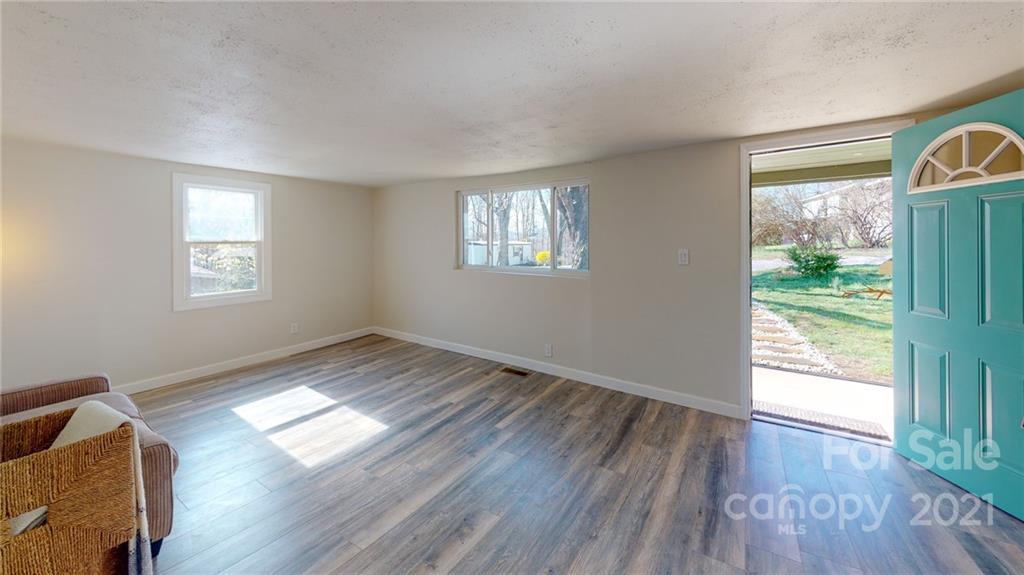 10 Owen Hollow Road Asheville NC 28806