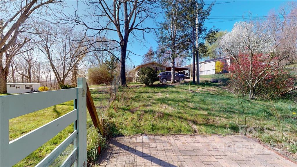 10 Owen Hollow Road Asheville NC 28806