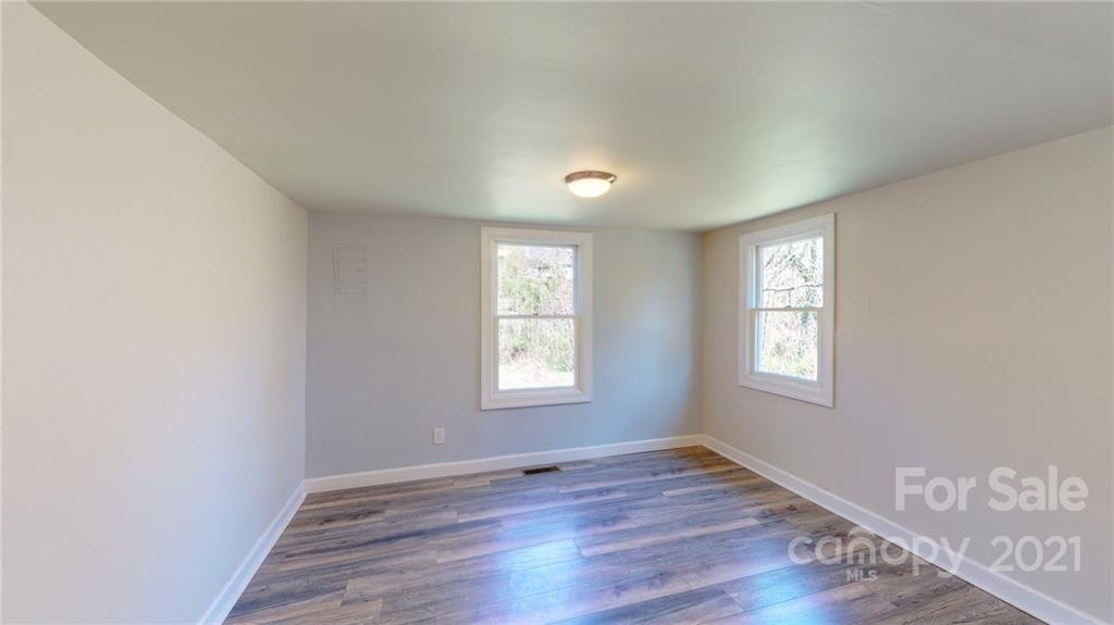 10 Owen Hollow Road Asheville NC 28806