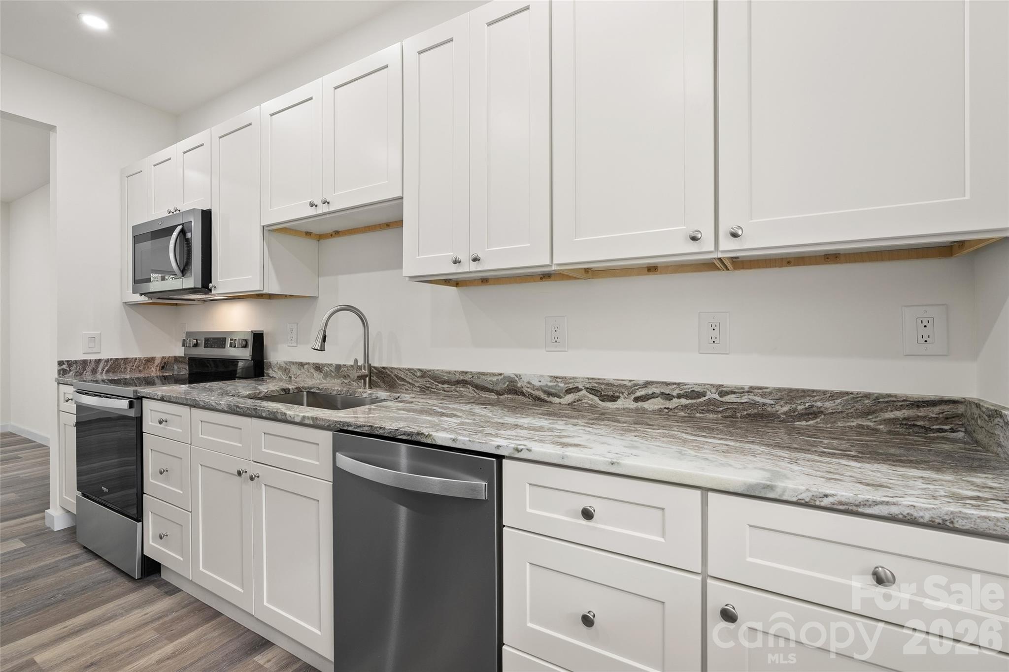 22 Ilyas Way Waynesville NC 28786