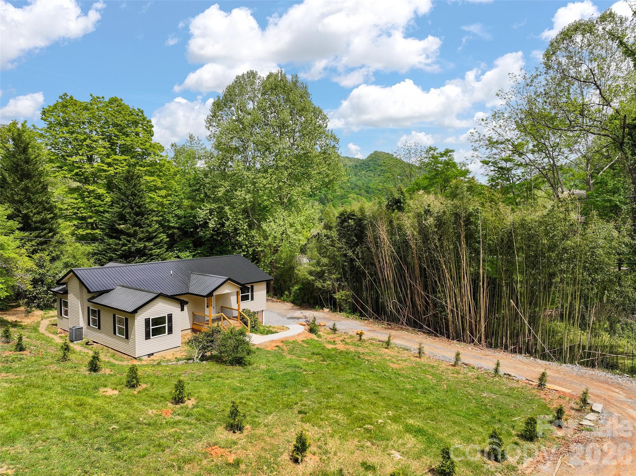 22 Ilyas Way Waynesville NC 28786