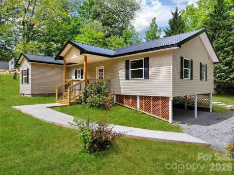 22 Ilyas Way Waynesville NC 28786