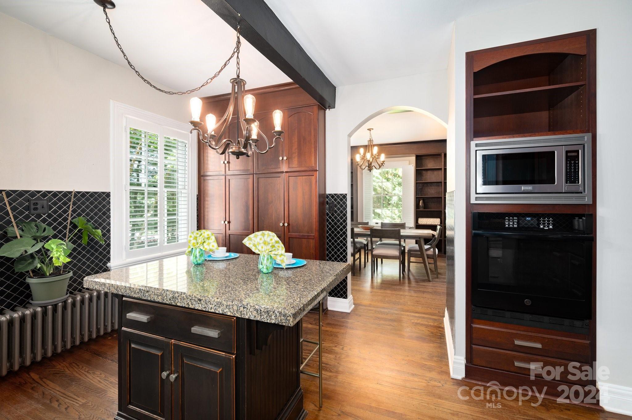 125 Tacoma Circle Asheville NC 28801