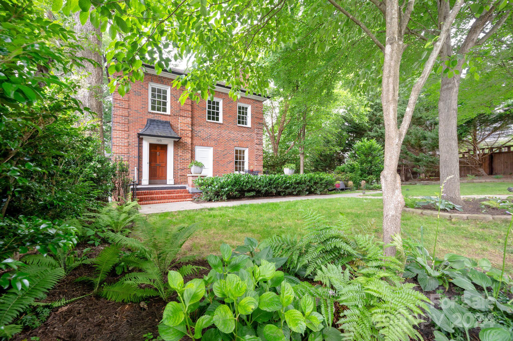 125 Tacoma Circle Asheville NC 28801