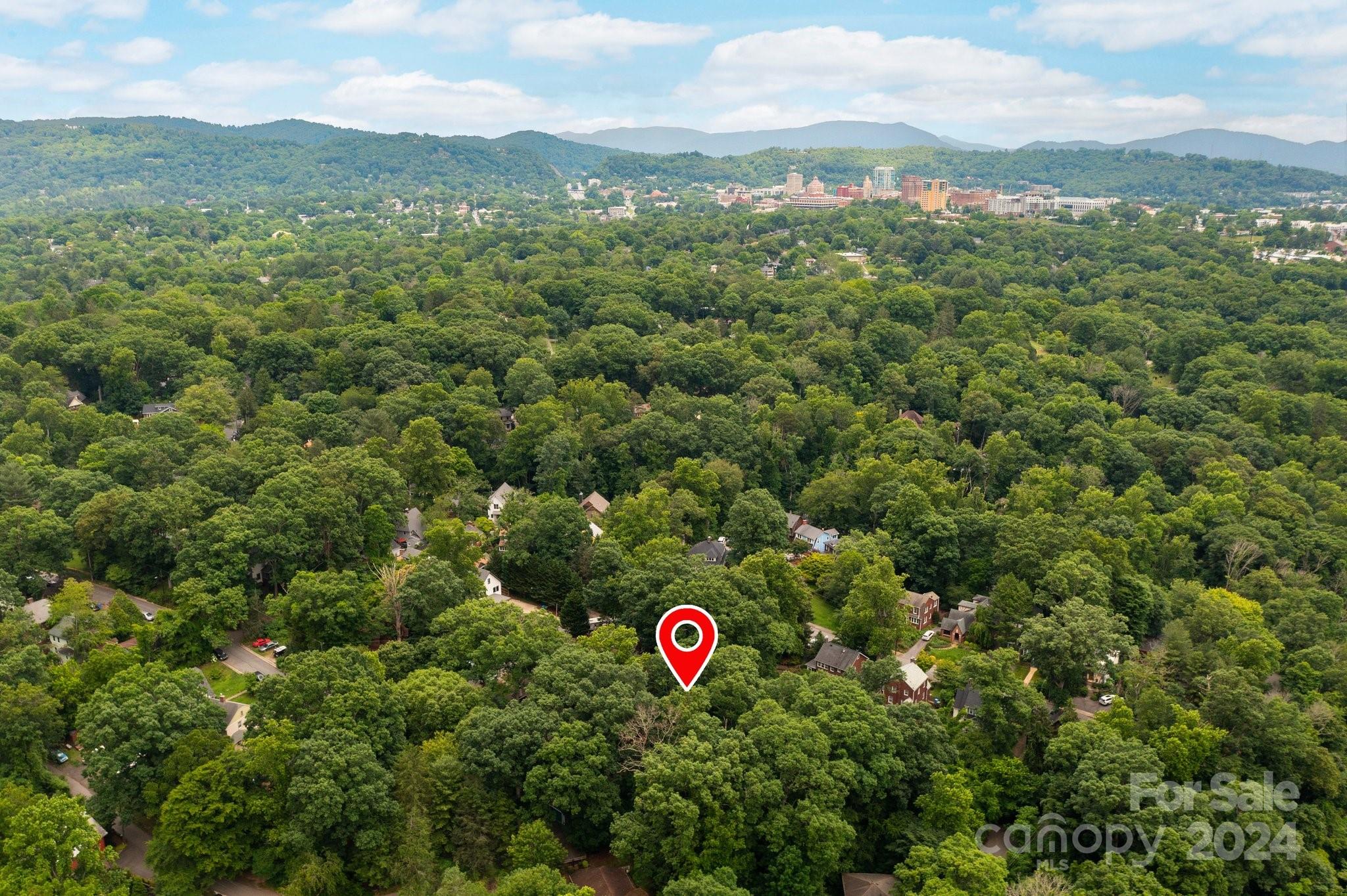 125 Tacoma Circle Asheville NC 28801
