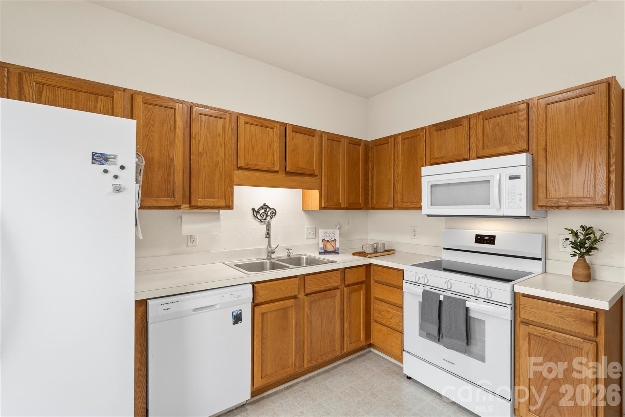 4063 Center Place Drive Harrisburg NC 28075