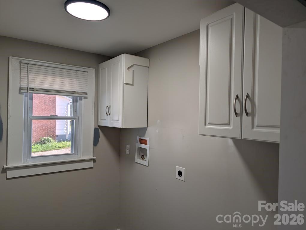 1903 Lynnwood Drive Statesville NC 28677