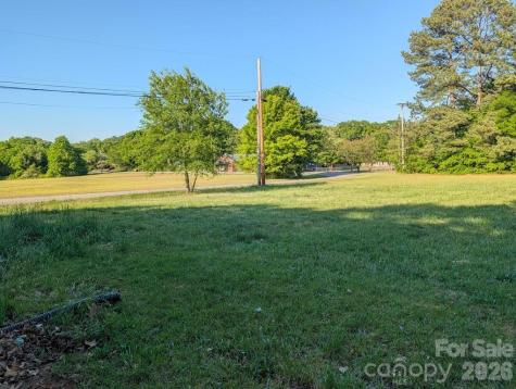 1903 Lynnwood Drive Statesville NC 28677