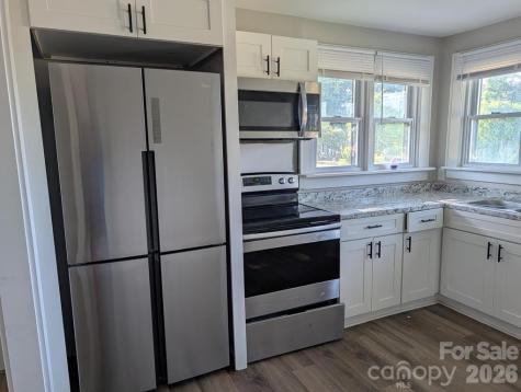 1903 Lynnwood Drive Statesville NC 28677