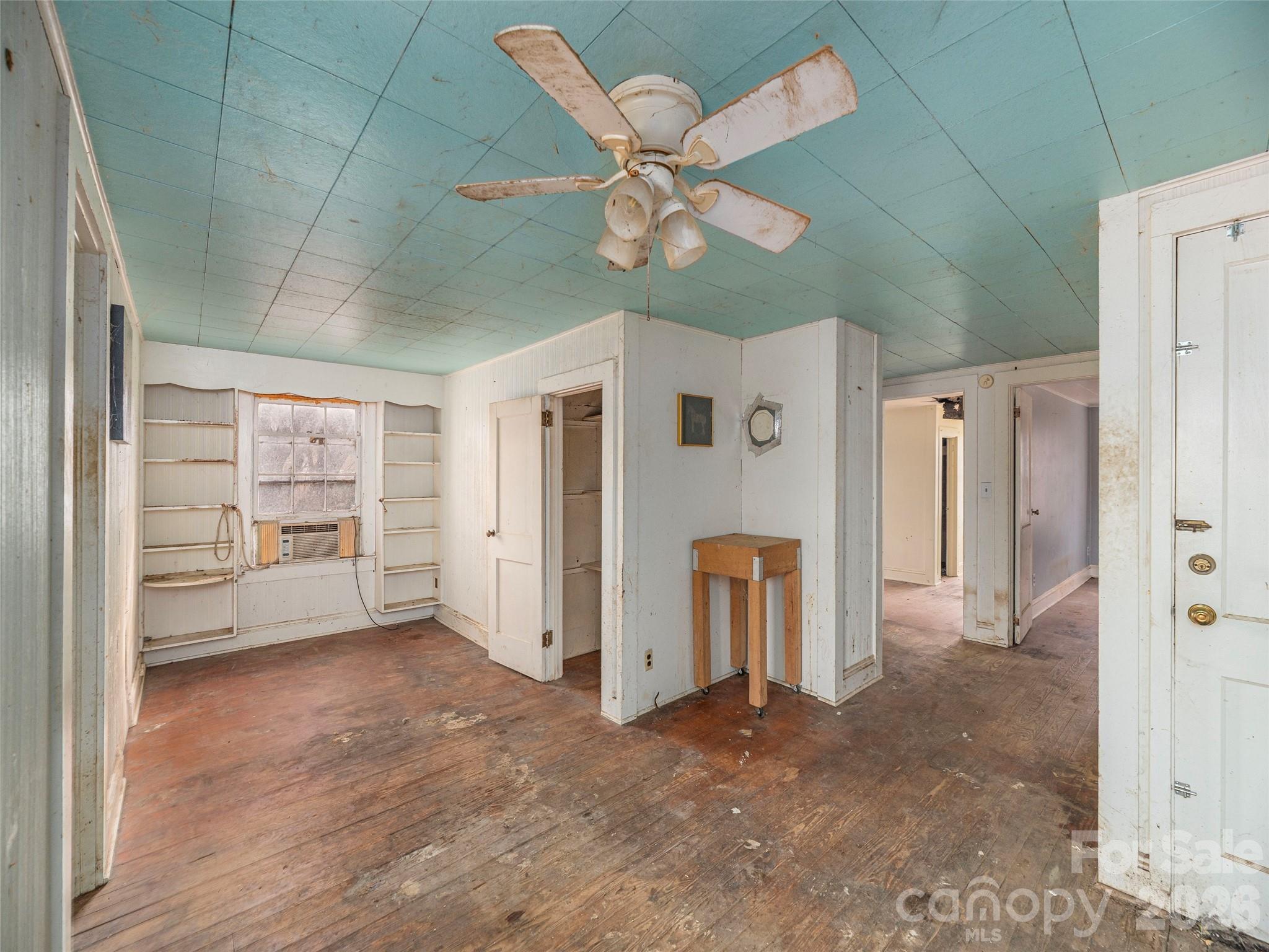 92 Mauney Cove Road Waynesville NC 28786