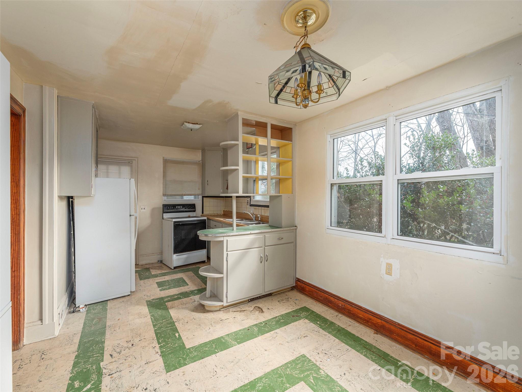 92 Mauney Cove Road Waynesville NC 28786