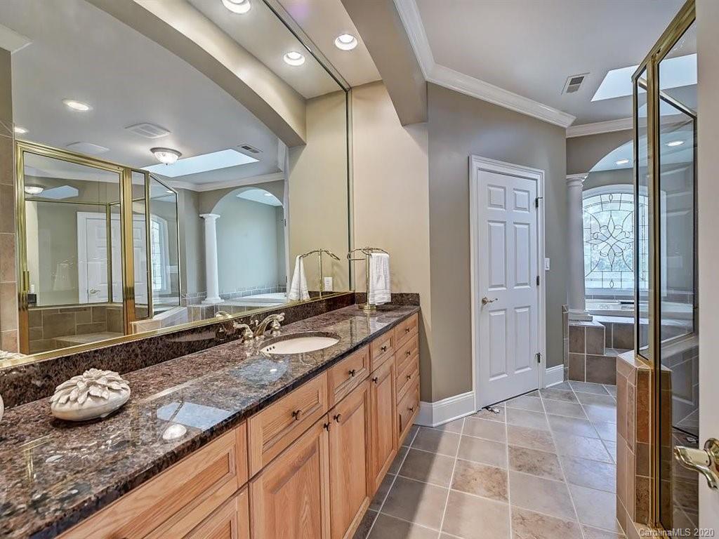 2023 Sandy Pond Lane Waxhaw NC 28173