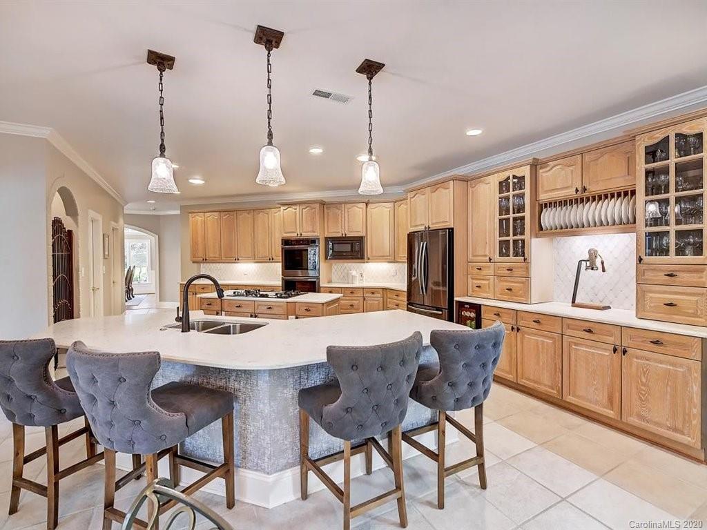 2023 Sandy Pond Lane Waxhaw NC 28173
