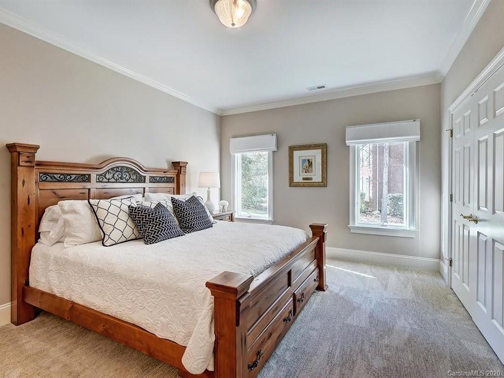 2023 Sandy Pond Lane Waxhaw NC 28173