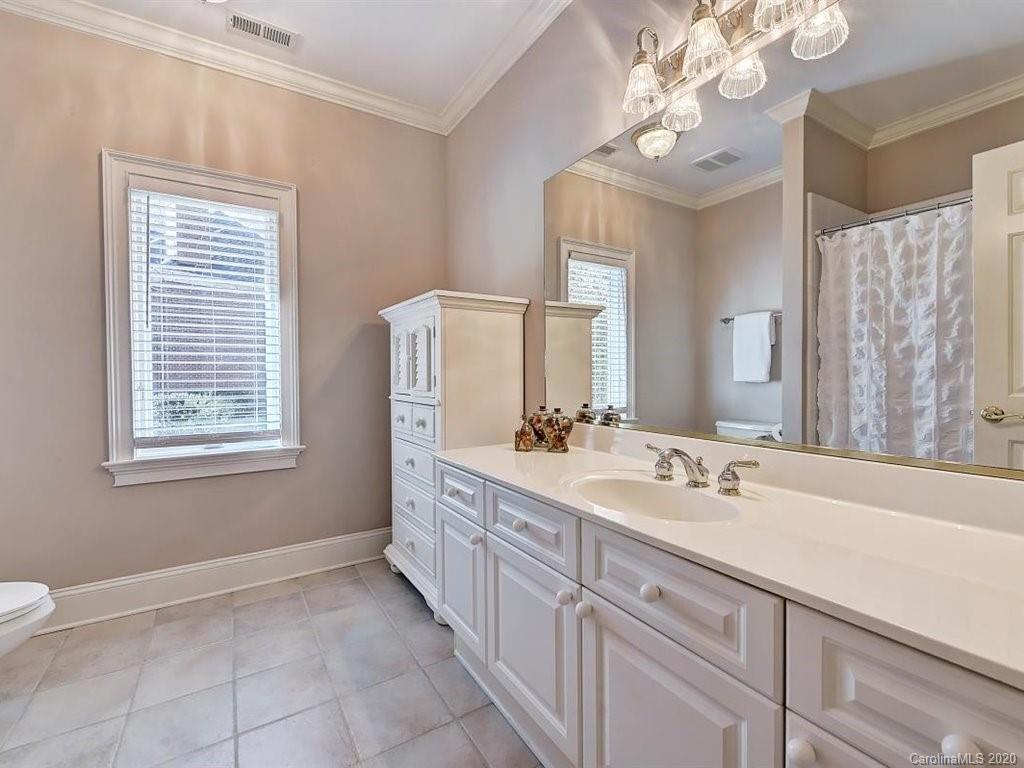 2023 Sandy Pond Lane Waxhaw NC 28173